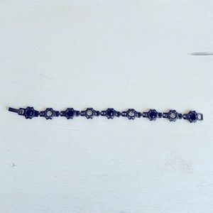 Gorgeous Vintage Silver & Black 7” Bracelet 🩶🩶🩶